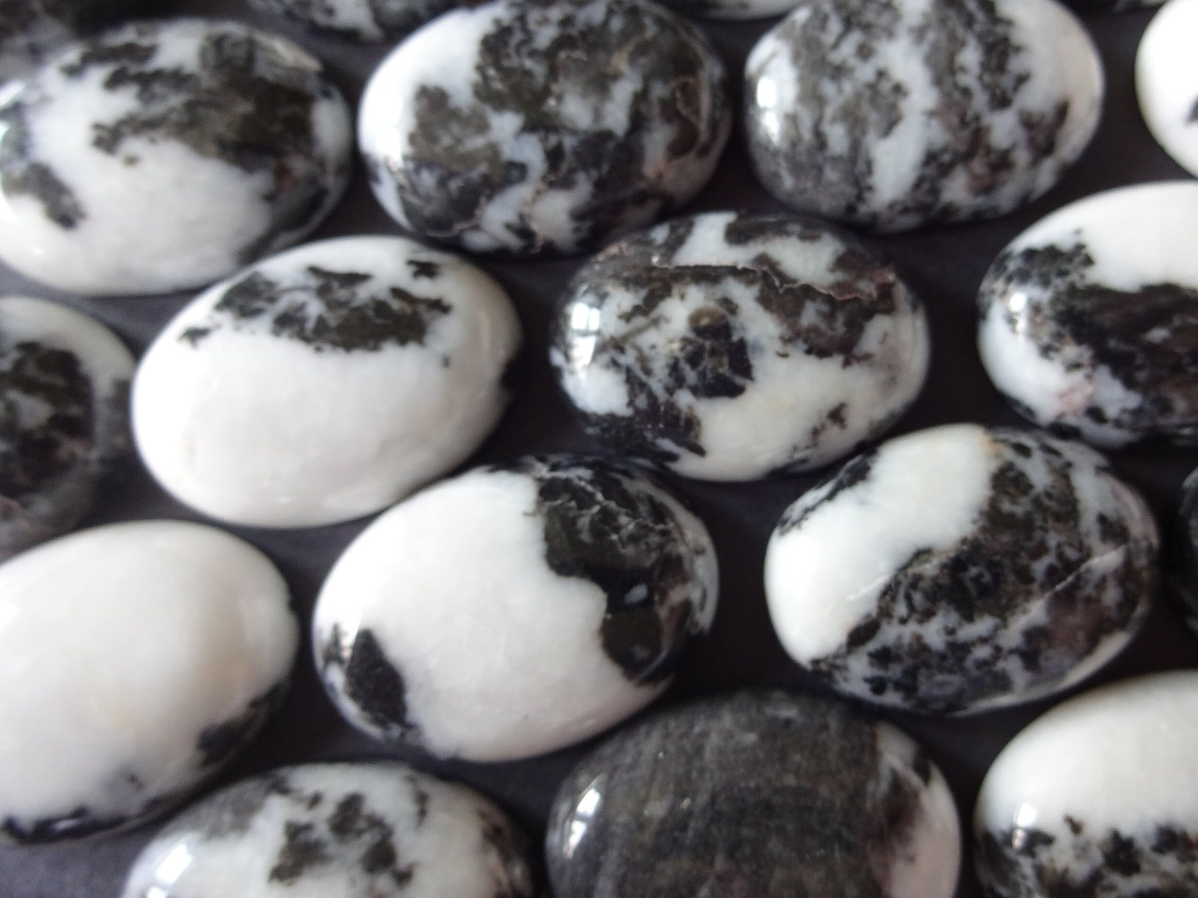 25x18mm Natural Zebra Jasper Cabochon, Oval Cabochon, Black and White