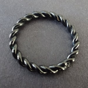 Stainless Steel Spiral Ring, Twisted Braided Band, US Sizes 5-12, Black Color, Handcrafted Steel Ring, Unisex, Rope Design, Spiral Band