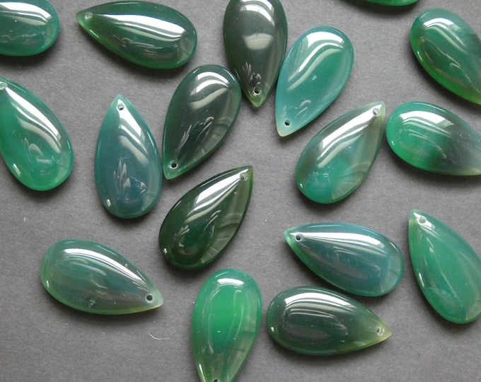 33.5x18mm Natural Dark Green Agate Pendant, Drilled Agate Teardrop, Polished, Gemstone Jewelry Pendant, 1.2mm Hole, Agate Charm Crystal