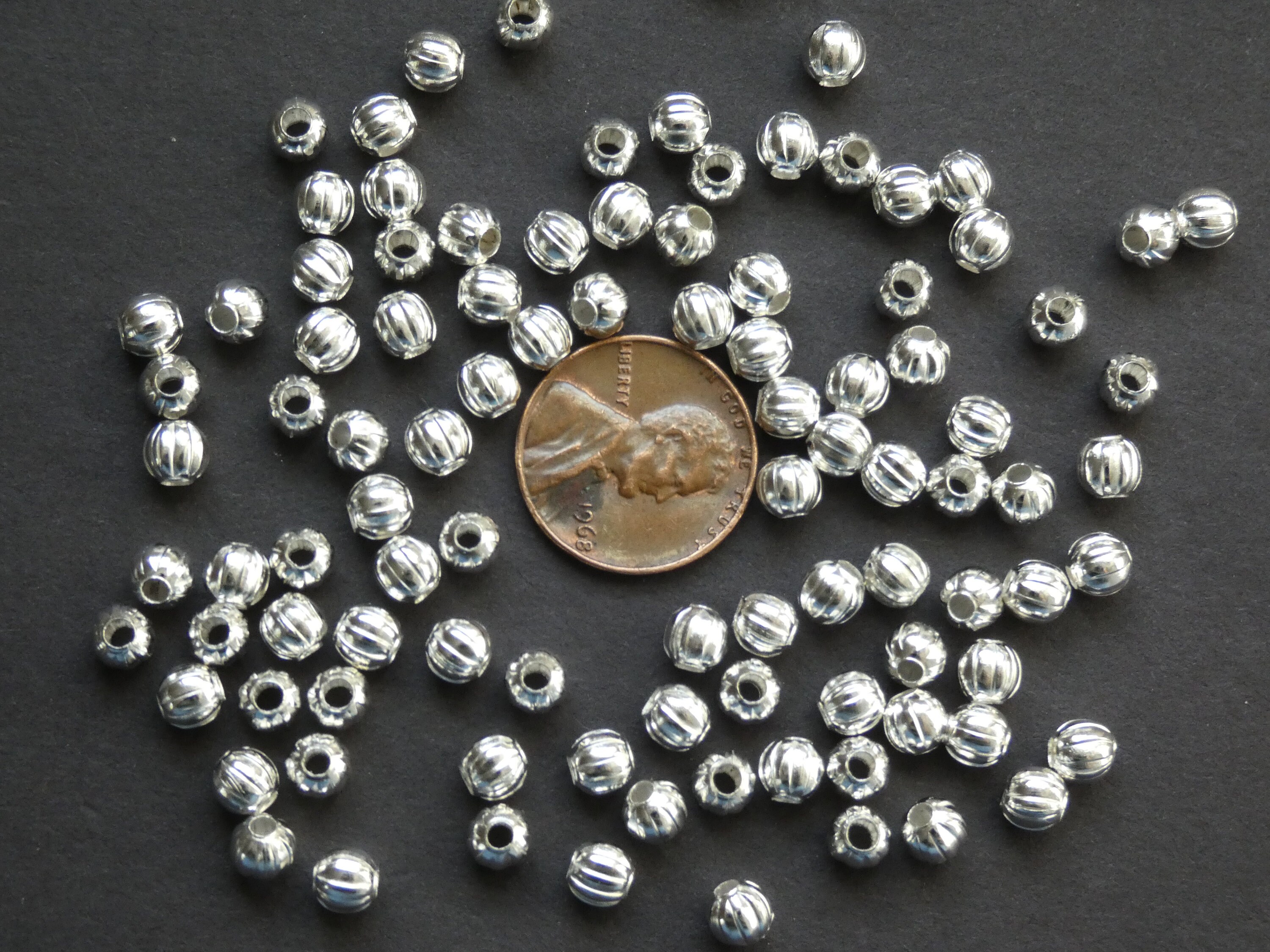 100 PACK of 5mm Iron Ball Beads, Vibrant Silver Metal Bead, Metal Large