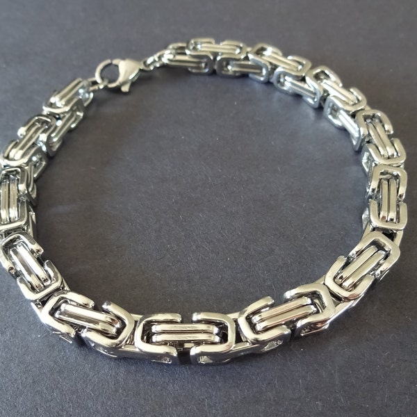 Stainless Steel Byzantine Chain Bracelet With Clasp, Silver Chain, 8 1/4 Inch, Minimalist, Ready To Wear, Chic Link Bracelet, Charm Bracelet