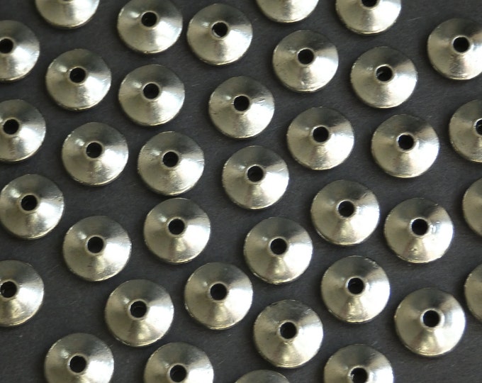 11.5mm Alloy Metal Saucer Disc Beads, Antique Silver Color, Tibetan Style Metal Spacer, Silver Round Saucer Spacer Bead, Metal Disc Bead,