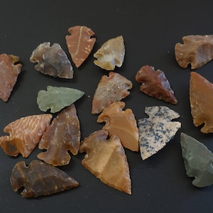 PACK OF 2 Natural Fancy Jasper Arrowheads, 1-1.5 Inch, Wire Wrapping Knapped Arrowheads, Collectible Jasper Stones, Brown and Green Jasper