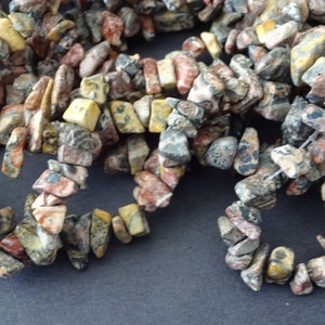 15 Inch Strand Natural Leopardskin Jasper Chip Bead Strand, 4-7mm Jasper Chips, About 106 Beads Per Strand, Brown Stone Bead, Neutral Colors