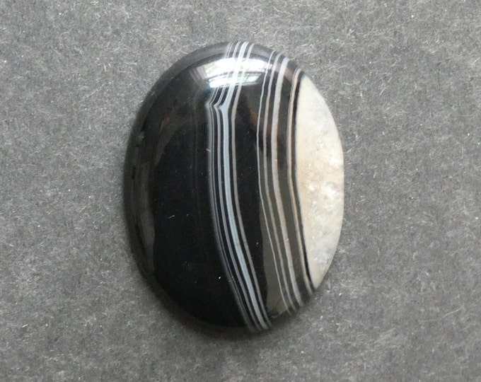 40x30mm Natural Striped Agate Cabochon, One of a Kind, Black & White, Oval Cab, Only 1 Available, Gemstone Cabochon, Polished Multicolor Cab