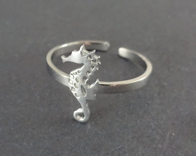 Stainless Steel Silver Seahorse Ring, Resizable Ring, Detailed Silhoutte Ring, Silver Animal Ring, Seahorse Jewelry, Marine Fish Ring
