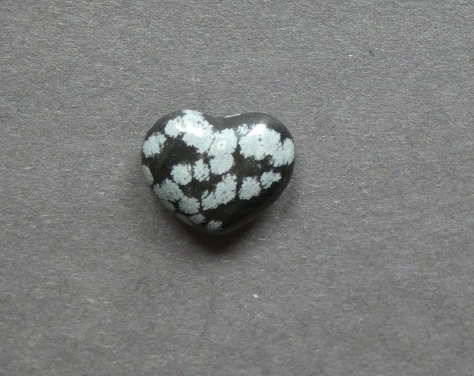 20x23x10mm Natural Snowflake Obsidian Heart Love Stone, Black and White, Pocket Palm Stone for Reiki Balancing, One of a Kind, Gemstone