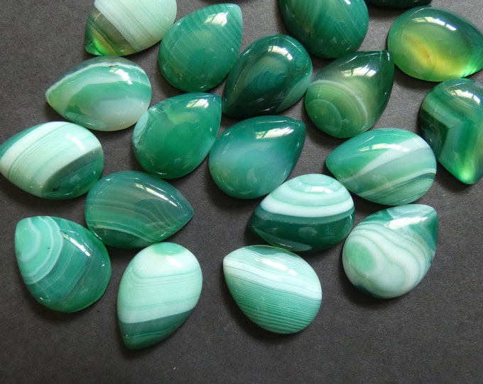 25x18mm Natural Agate Cabochon, Dyed, Teardrop Shape, Polished Gem, White & Green Striped Agate Gemstone, Natural Stone, Green Agate Cab