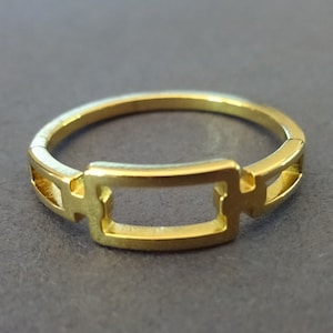 Stainless Steel Rectangle Ring, Gold Rectangle Link Design, Sizes 6-10, Simple Geometric Ring, Rectangles Band, Shape Ring, Link Ring