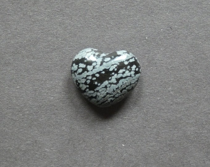 20x23x10mm Natural Snowflake Obsidian Heart Love Stone, Black and White, Pocket Palm Stone for Reiki Balancing, One of a Kind, Gemstone