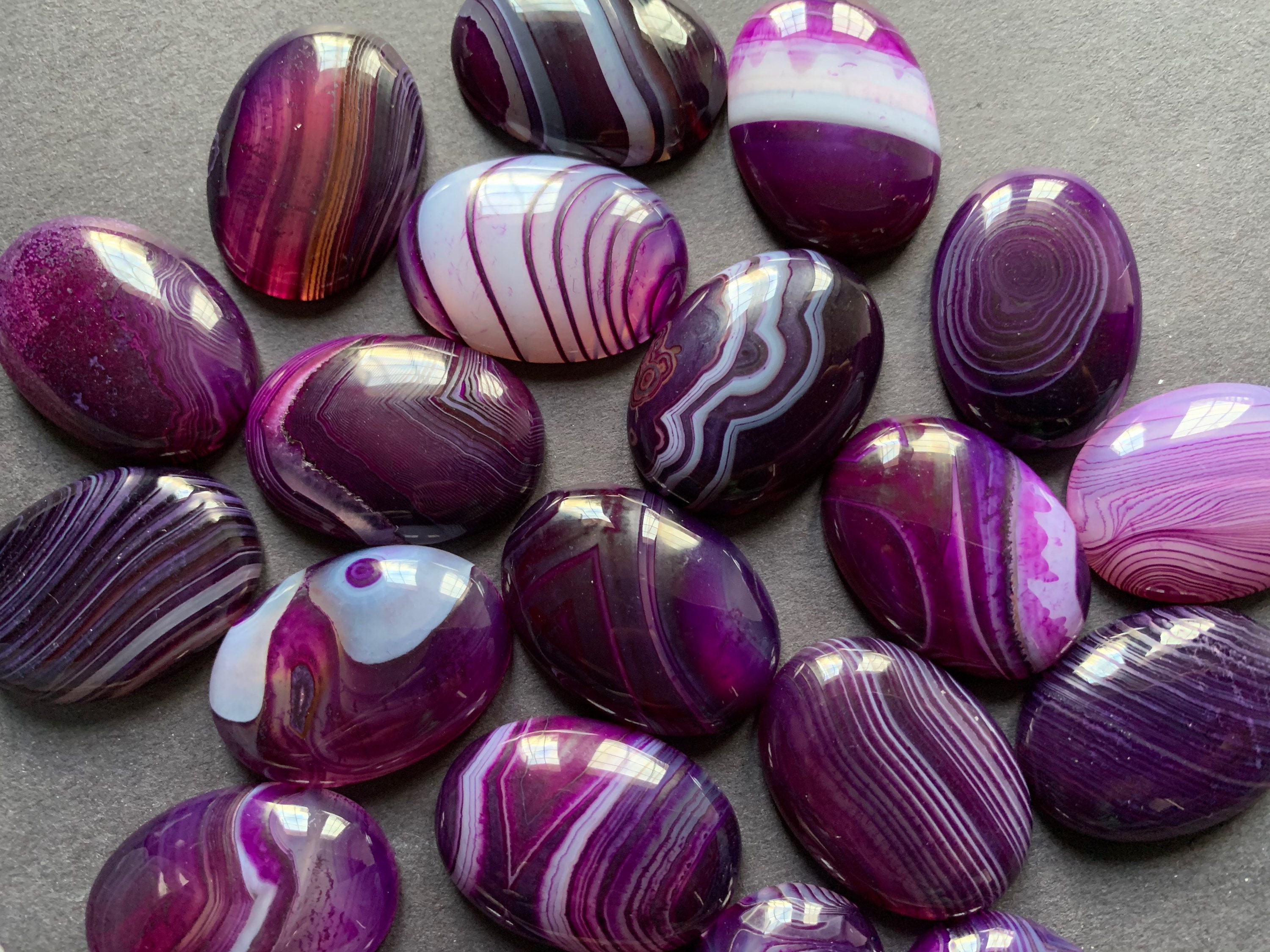 30x22x8.5mm Natural Striped Agate Gemstone Cabochon, Oval 30x22x8.5mm Natural Striped Agate Gemstone Cabochon, Oval