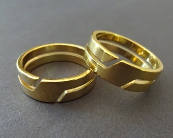 Modern Stainless Steel Gold Ring, Geometric Style, Size 7-11, Shiny Finish, Unisex Jewelry, Simple Modern Jewelry Band, Women's & Men's Band