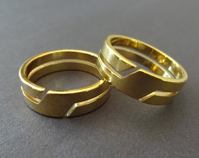Modern Stainless Steel Gold Ring, Geometric Style, Size 7-11, Shiny Finish, Unisex Jewelry, Simple Modern Jewelry Band, Women's & Men's Band
