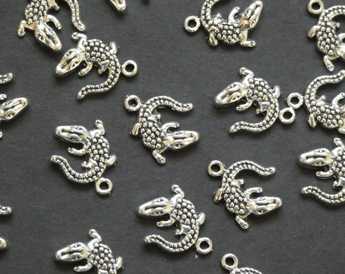 10 PACK of 16mm Crocodile Pendant, Tibetan Style Metal Pendant, Metal Alligator Pendant, Silver Crocodile Pendant, Silver Metal Pendant