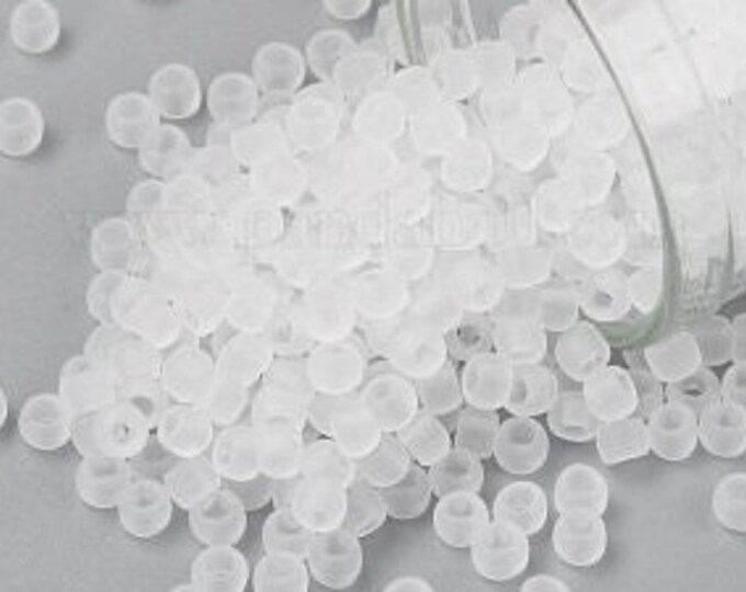 8/0 Toho Seed Beads, Transparent Frost Crystal Clear (1F), 10 grams, About 220 Round Seed Beads, 3mm with 1mm Hole, Frost Finish