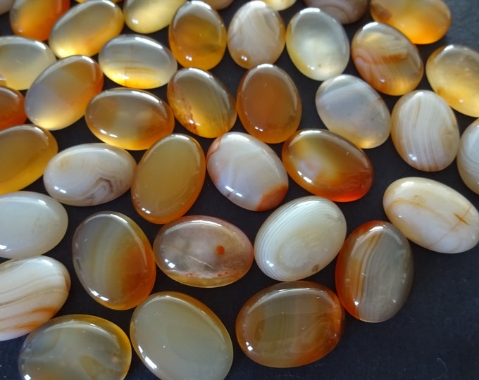 18x13mm Natural Orange Agate Gemstone Cabochon, Basic Oval Cabochon, Polished Agate, Natural Stone, Undrilled Agate Crystals, Orange & White