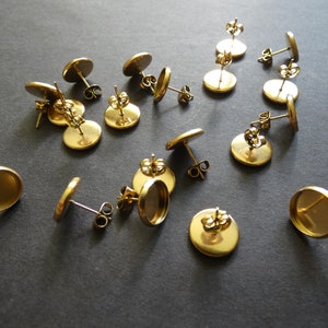 10mm 304 Stainless Steel Stud Earring Settings, Fits 10mm Round Stone, Shiny Golden Stud, .8mm Pin, Ear Posts, Flat Round Studs, 13x12mm