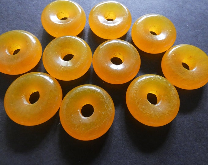 20mm Natural Jade Donut Pendant, Dyed, Yellow Jade, Polished, Natural Gemstone Component, Round Jade Stone, Wire Wrapping Supply, 5mm Hole