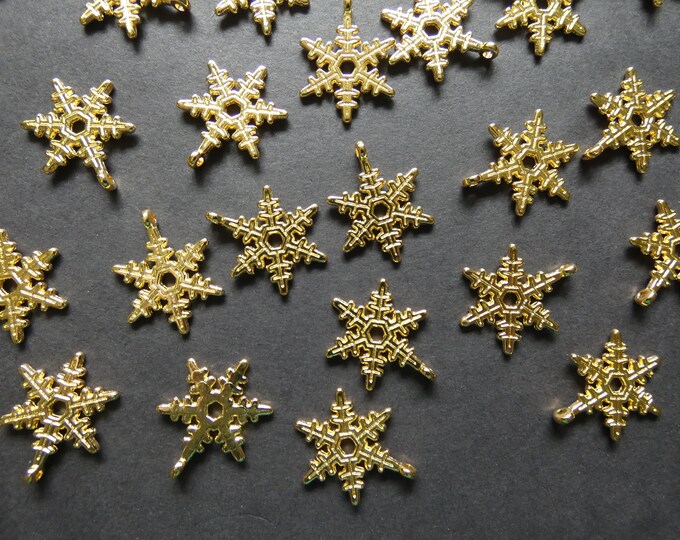 24x21mm Alloy Metal Snowflake Pendants, Golden Metal Pendant, Metal Snowflake Pendant, Christmas Pendant, Snowflake Charm, Winter Charms