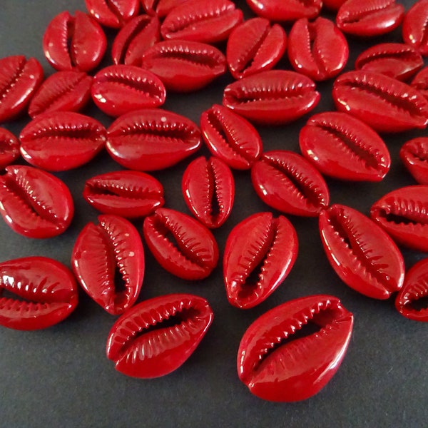 20-25mm Painted Natural Cowrie Shell Beads, Undrilled Spiral Shell, Red Color, Natural Shell, Nautical, Cowries, Beach Shells, Painted Shell