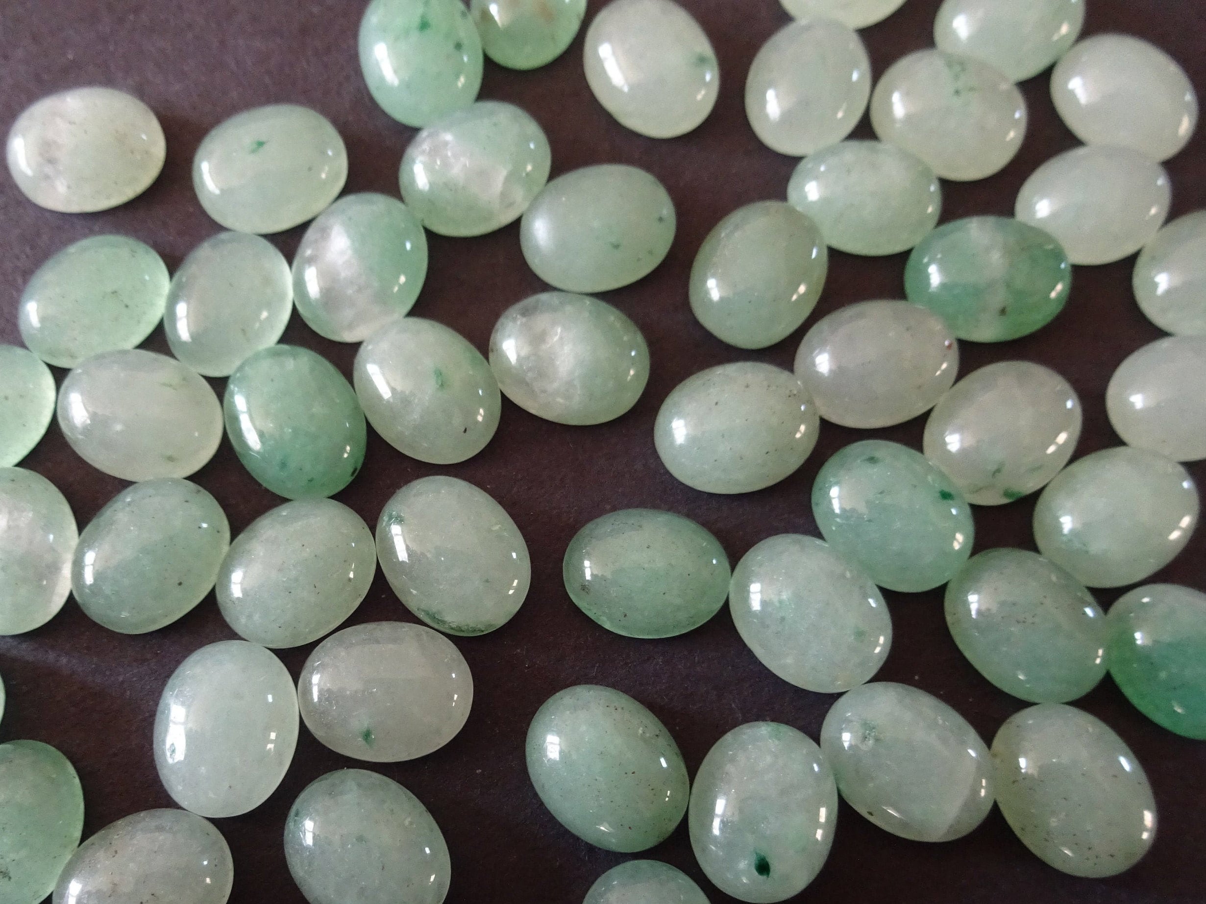 10x8mm Natural Green Aventurine Gemstone Cabochon, Oval Cabochon