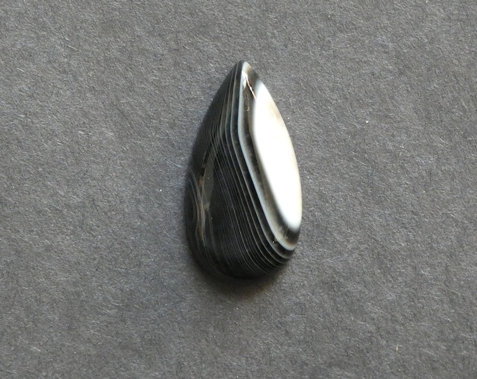 30x15mm Natural Striped Agate Cabochon, Gemstone Cabochon, Teardrop, Black, Dyed, One of a Kind, Banded Agate Cabochon, Unique Agate Stone