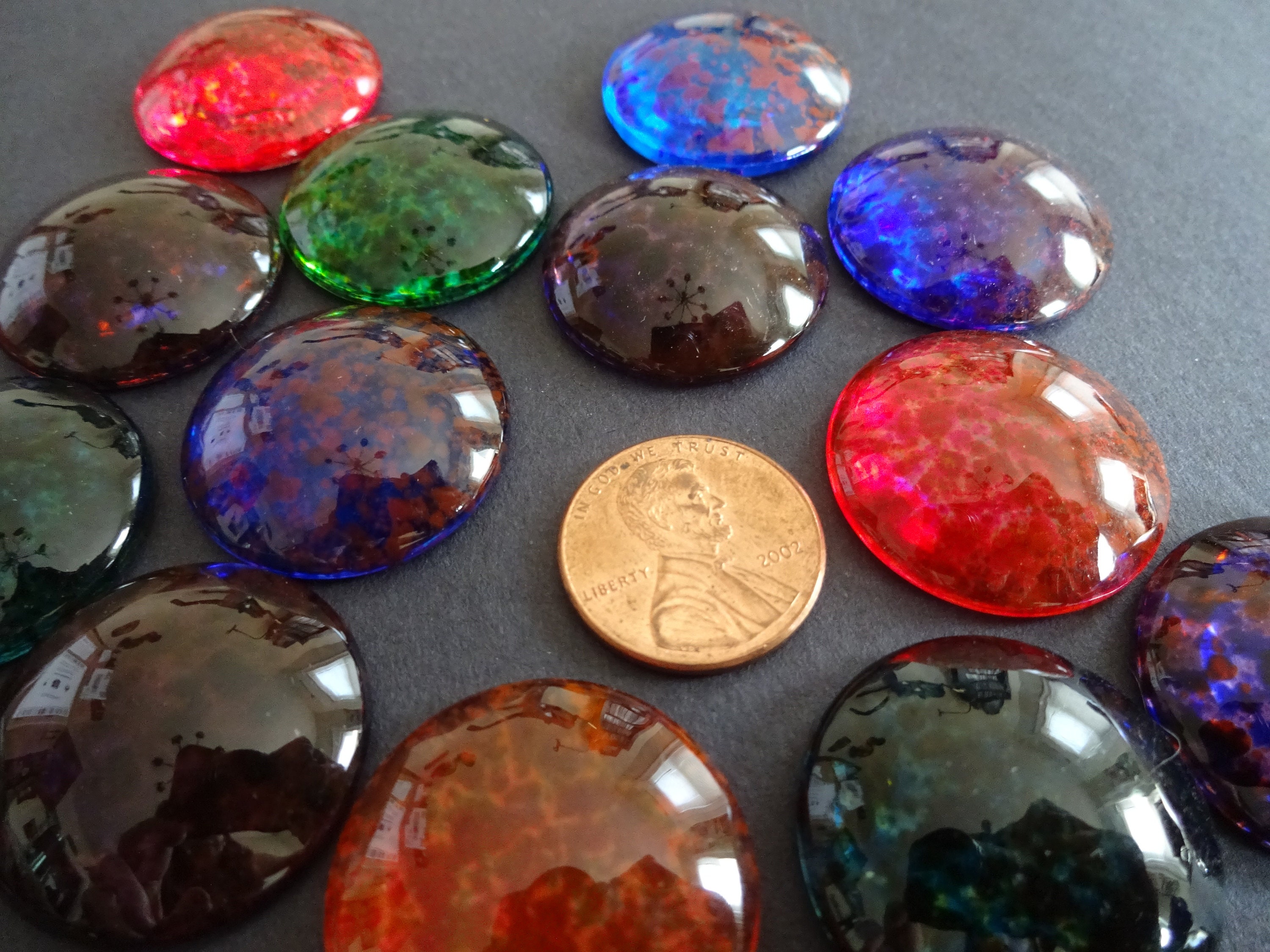 Set of Two 25mm Dome Glass Cabochons, Spray Painted Round Cabochon