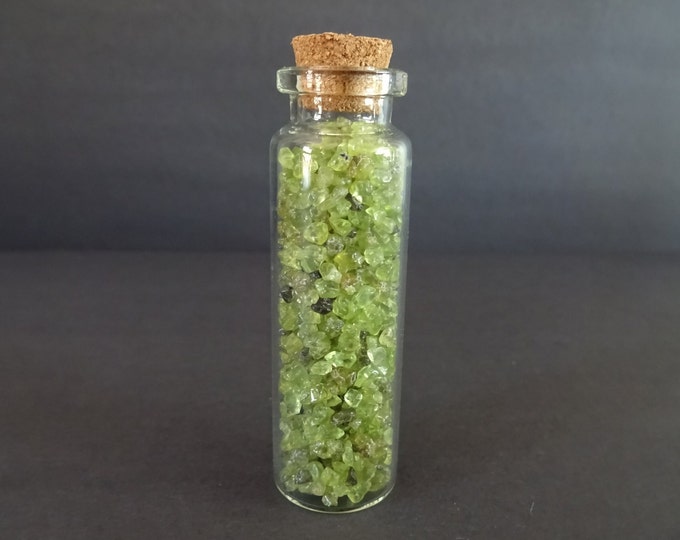 Glass Crystal Chip Jar with Peridot, Light Green Gemstone, 22x71mm Glass Jar, Decoration or Pendant Piece, Cork Stopper, Wishing Bottle