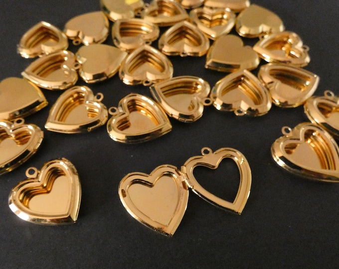 25x23mm Brass Heart Locket Pendant, Shiny Gold Color, Heart Pendant With Open Front, Metal Focal, DIY Jewelry Making, Photo Locket Charms