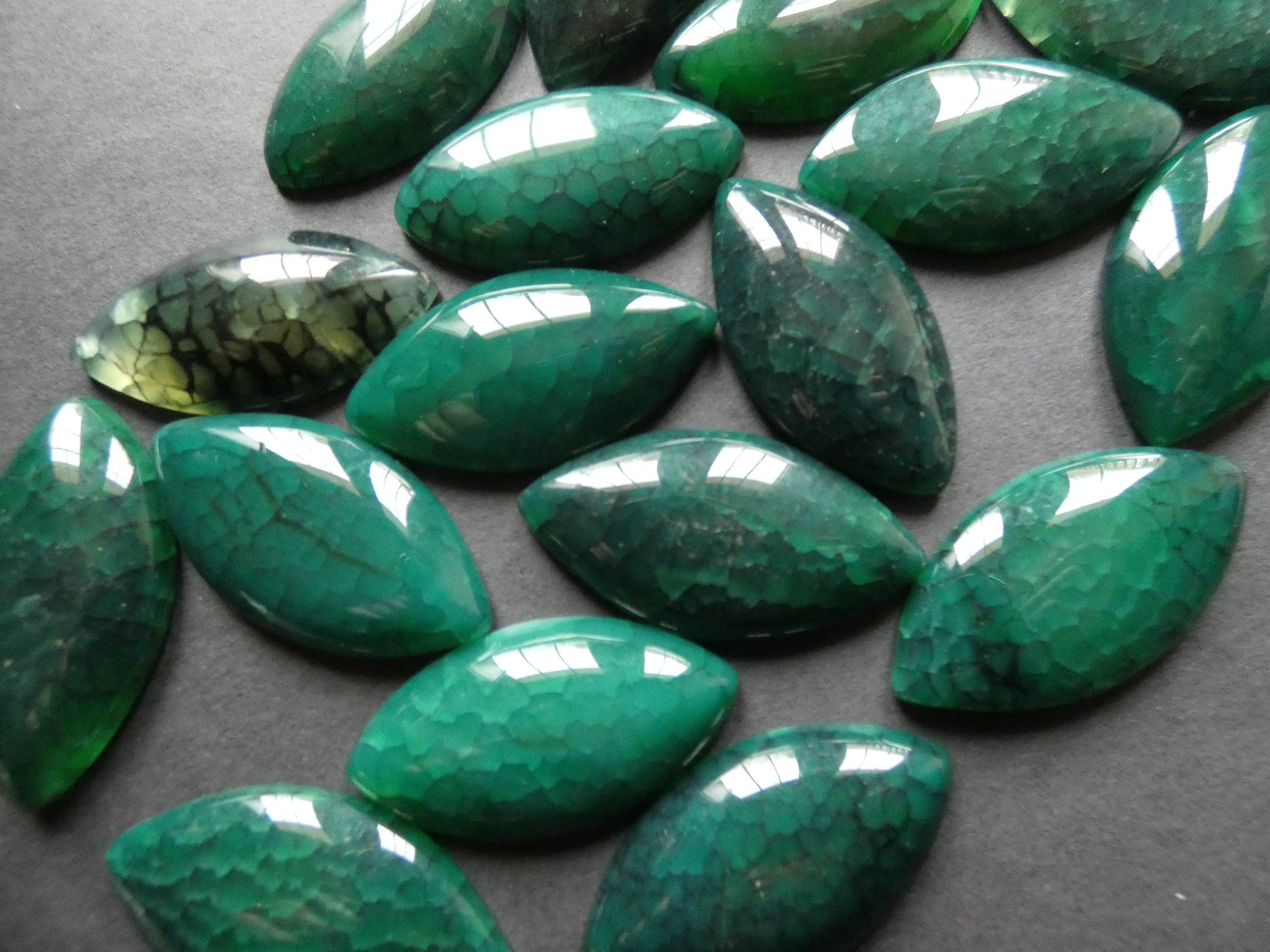3740mm Natural Agate Cabochon, Dyed, Horse Eyes, Green Agate Cab