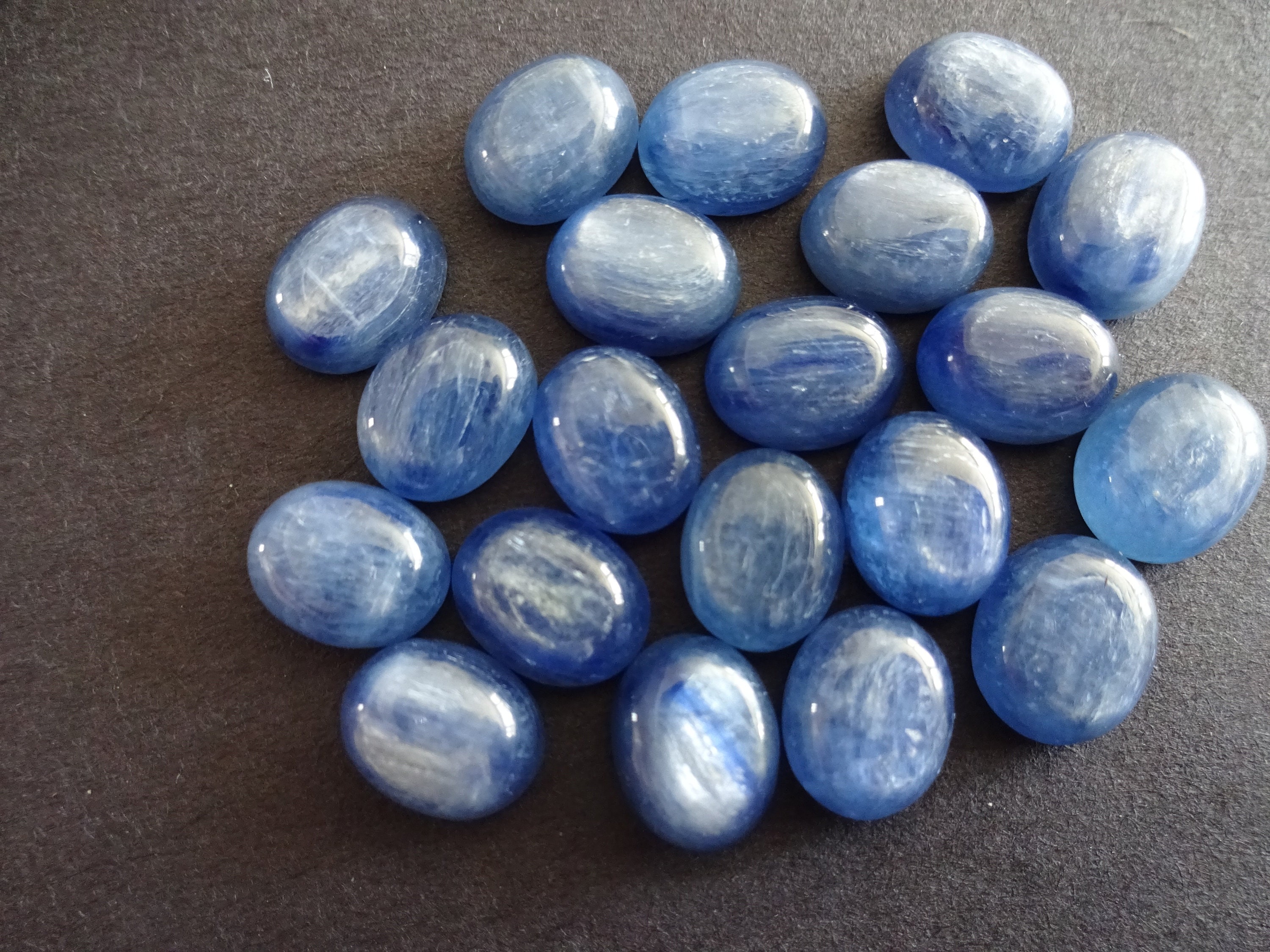 10x8mm Natural Kyanite Cabochon, Oval Cabochon, Polished Stone