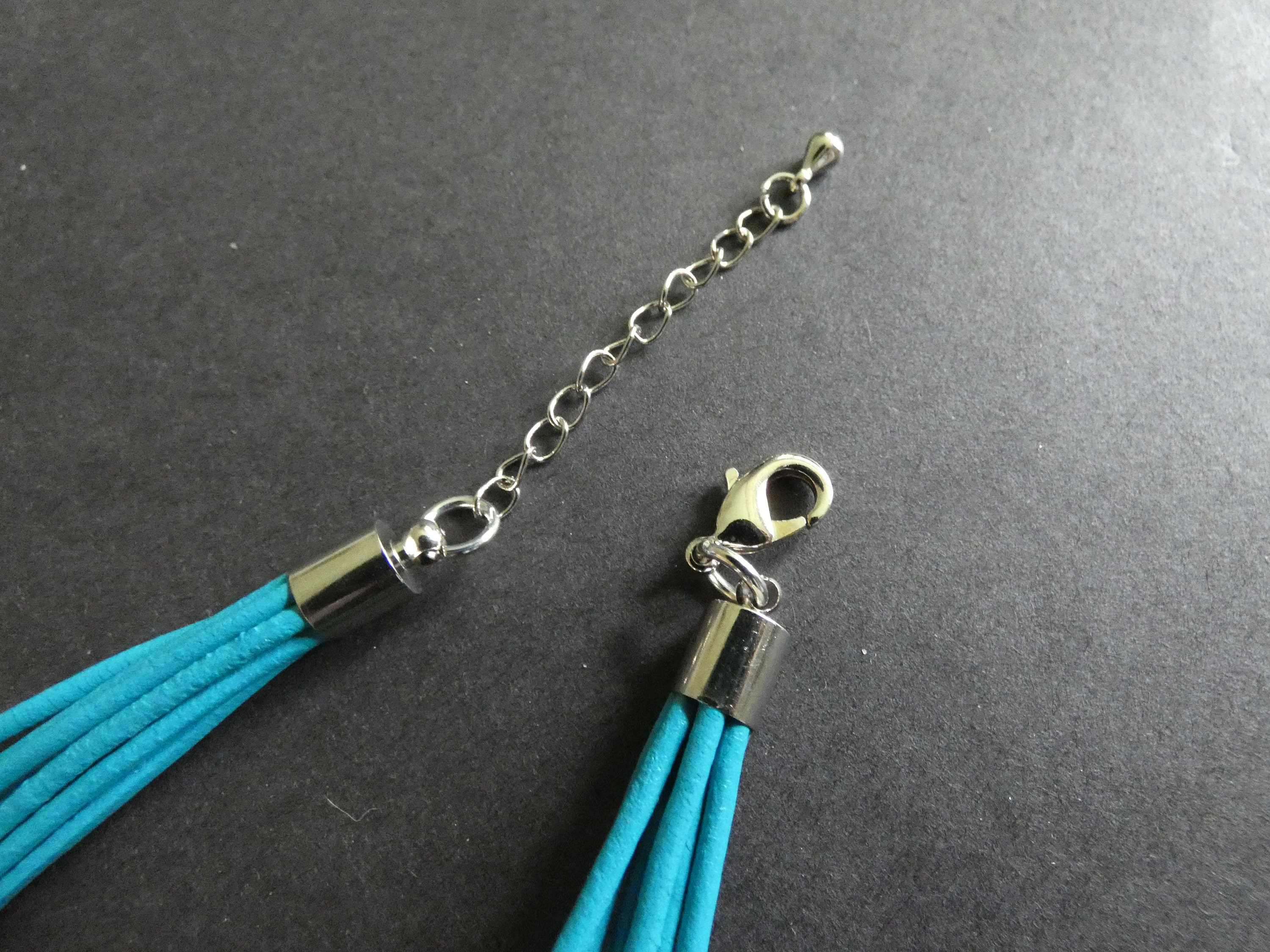 Cowhide Leather Cord, 16.5 Inch Necklace Cords, Black, Blue or Red, Leather Jewelry, Extender