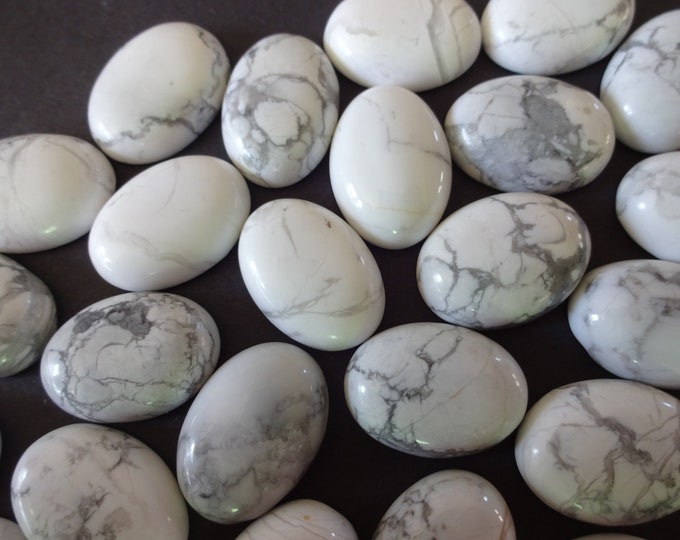 18x13mm Natural Howlite Cabochon, Oval Gemstone Cabochon, Polished Gem, Natural Stone, Large Cabochon, White Howlite, Stone Cabochon, Swirls