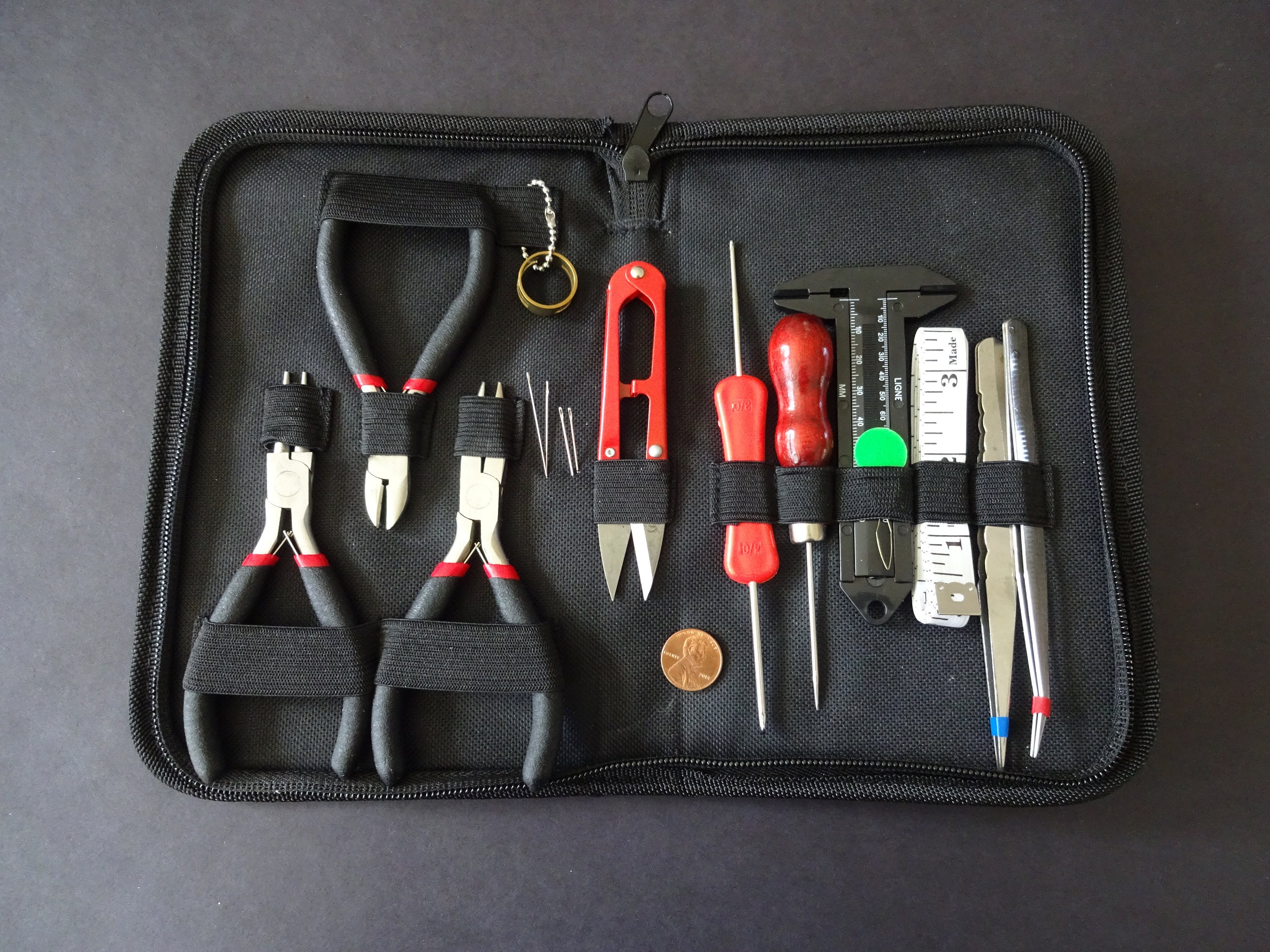 16 Piece DIY Jewelry Tool Set With Black Case, Beading and Crafting Kit
