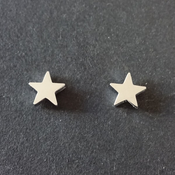 Stainless Steel Silver Star Stud Earrings, Hypoallergenic, Shiny Silver Color, Set Of Earrings, Cute Studs, Star Earrings, Small Star Stud