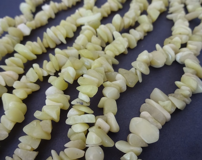 34 Inch Natural Serpentine 8-9mm Chip Bead Strand, About 250 Drilled Beads, Light Yellow Crystals, LIMITED SUPPLY, Hot Deal!