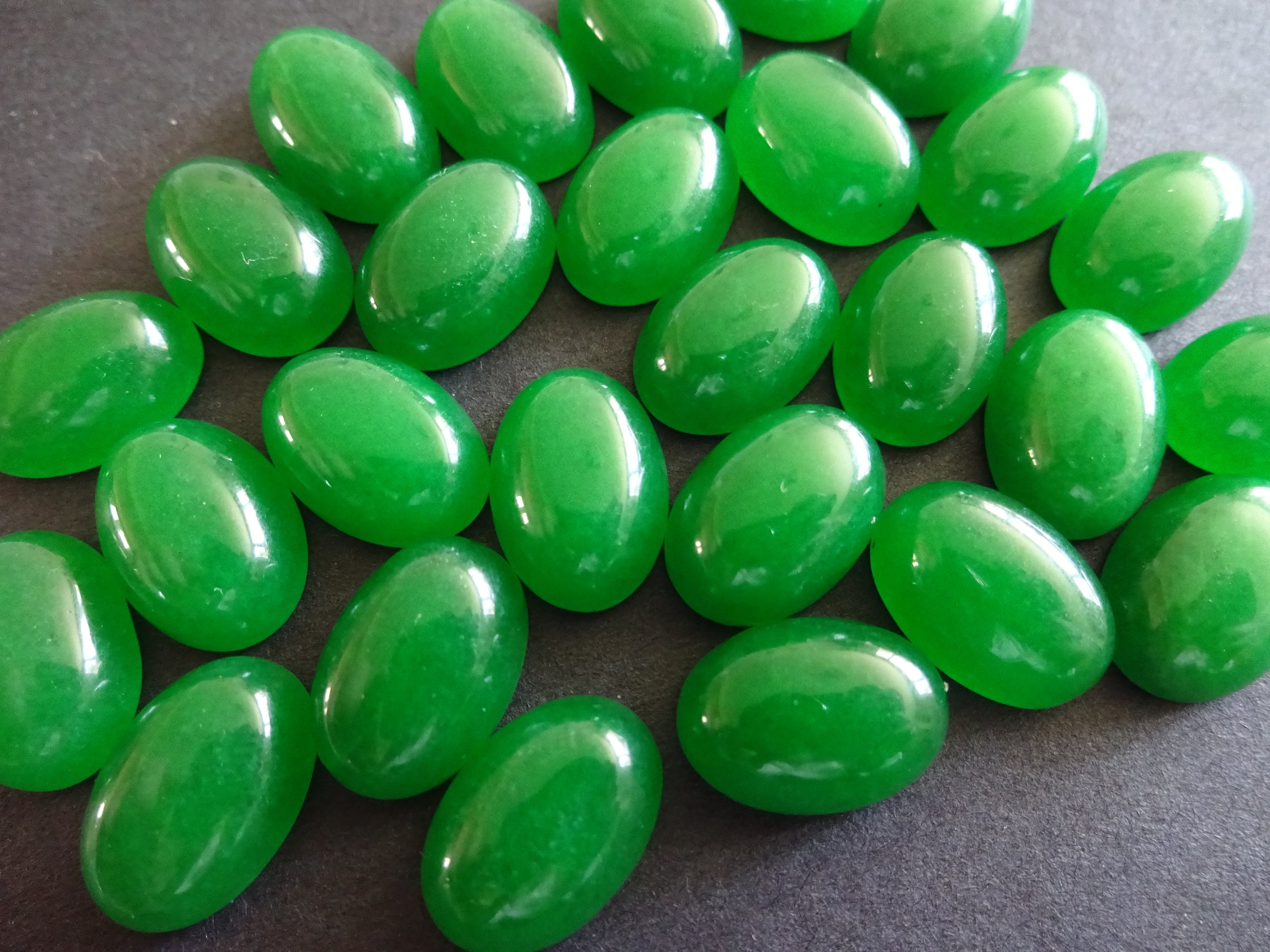 14x10mm Natural Malaysia Jade Gemstone Cabochon, Oval Cabochon