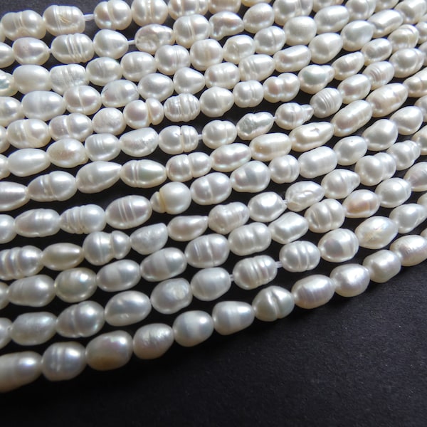 7 Inch 4-5mm Natural Freshwater Pearl Bead Strand, About 27 Beads, Rounded Rice Shape, Pearls, White Pearl Beads, Pearl Jewelry Making