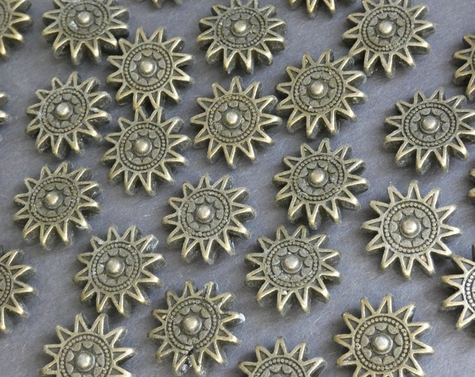 10 PACK 17x6mm Metal Sun Bead, Etched Sun Bead, Antiqued Bronze Color, Engraved Metal Bead, Tibetan Style, Etched Sun Bead, Round Sun Design