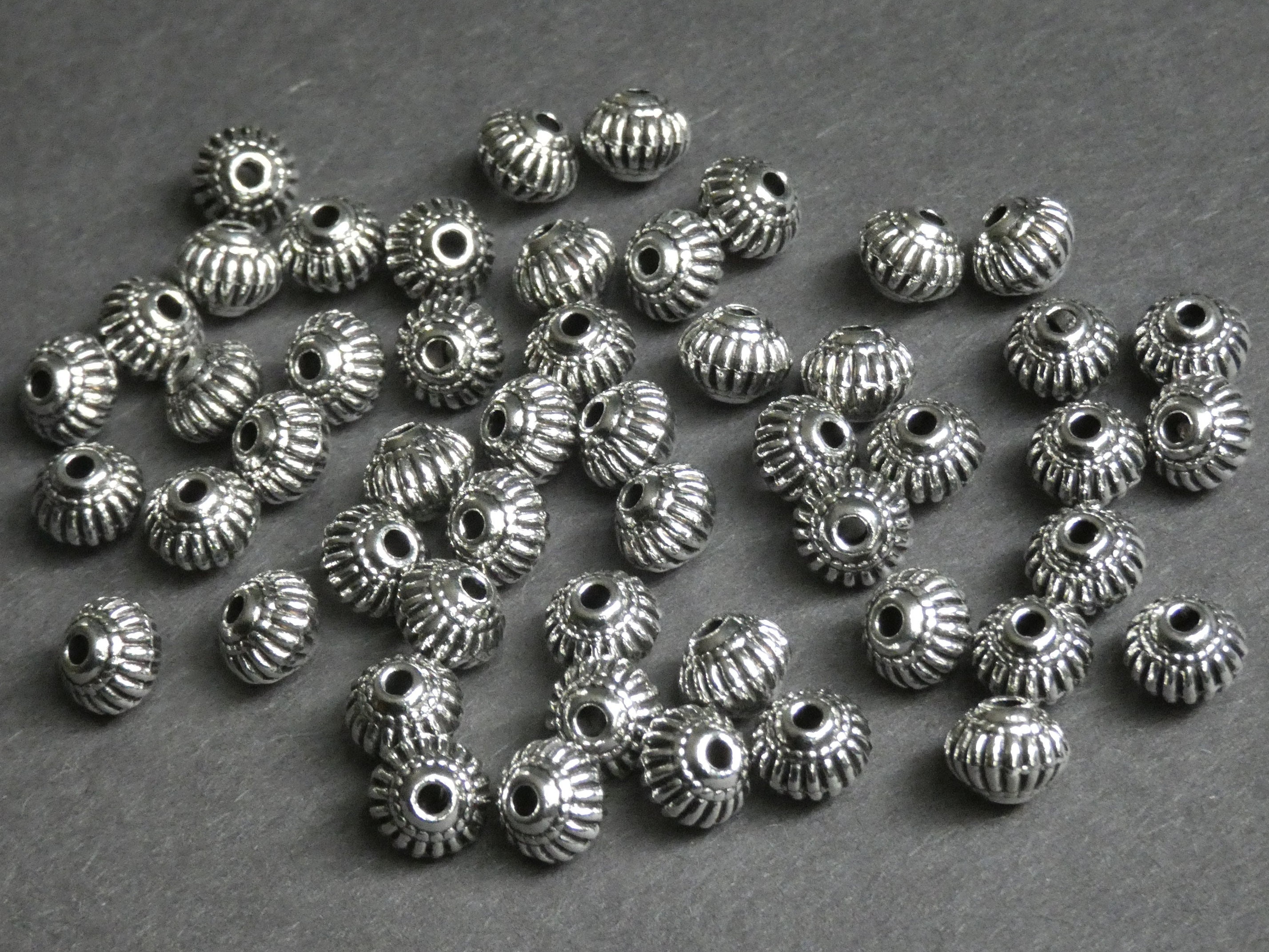 10-30mm Natural Spiral Shell Beads, Drilled Seashells, Sea Shells