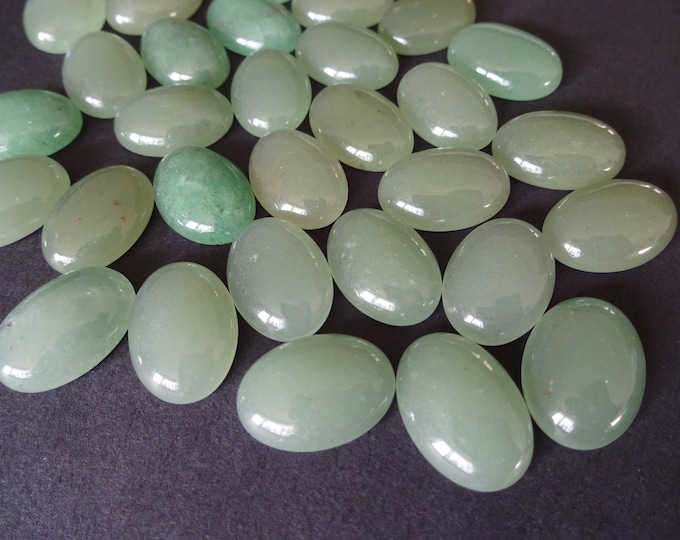 18x13mm Natural Green Aventurine Gemstone Cabochon, Oval Cabochon, Polished Gem, Natural Gemstone, Light Translucent Green, 18x13x5mm Size