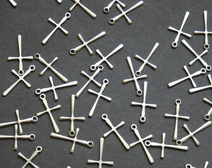 50 PACK of 16mm 304 Stainless Steel Cross Charm, Silver Color, Metal Charms, Religious Jewelry, Religion, Classic, Church, Cross Pendant