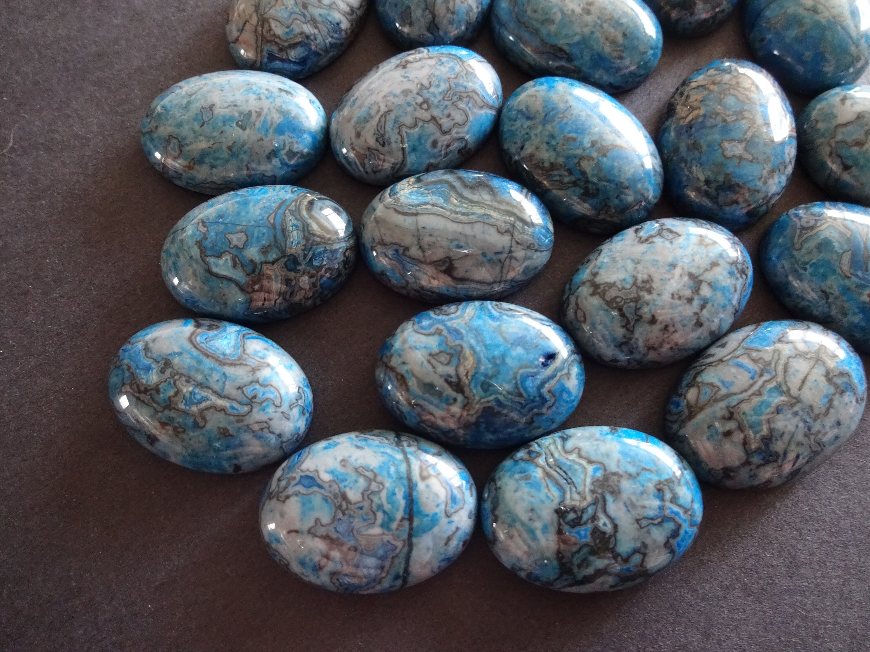 25x18mm Natural Ripple Stone Cabochon, Dyed, Blue and Black, Oval