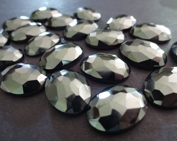 18x13mm Faceted Synthetic Hematite Cabochon, Non Magnetic, Oval Cabochon, Hemalike, Metallic Silver Color, Jewelry Making, Hemalyke Cabochon
