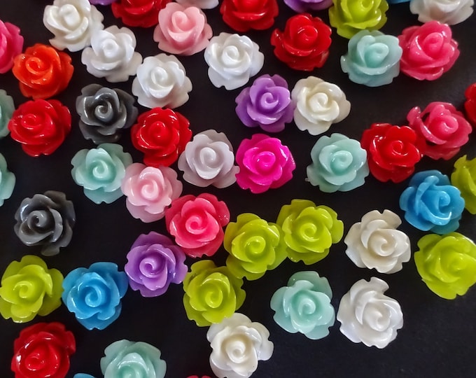 Mixed 10x6.5mm Resin Flower Cabochons, Undrilled Flowers, Bright Shiny Mixed Color, Lightweight Cabs, Set Of Small Floral Cabs