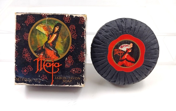 2 X Vintage Maja by Myrurgia Perfumed Soaps, Stored in Its