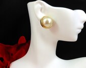 Kenneth J Lane KJL Faux Pearl Gold Plated Earrings Domed Button Style 1990 39 s