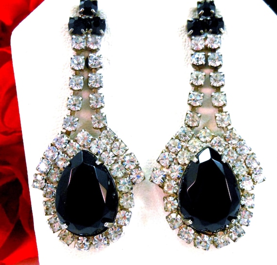 Vintage 1960s Black Glass Teardrop Dangle Earrings – Clear Rhinestone Accents, Silver Plated