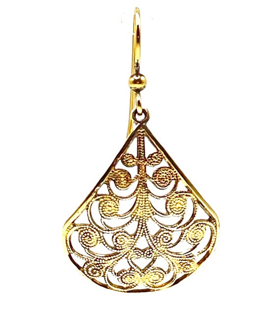 Vtg Filigree Teardrop Earrings Floral Scroll Dangle Pierced Gold Tone Metal