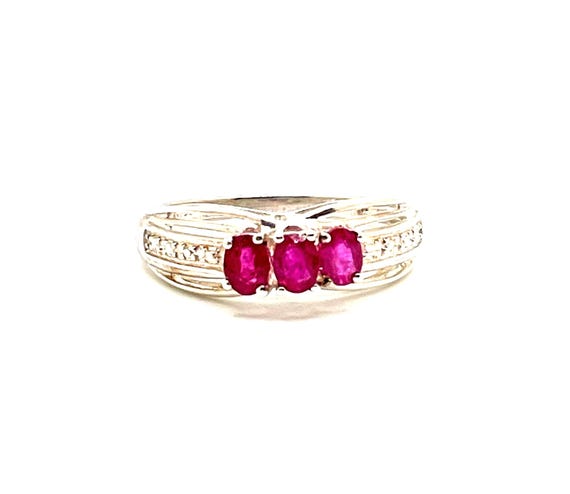 Vintage Three-Stone Genuine Ruby Ring – Size 7.5 – 925 Sterling Silver – STS Marked
